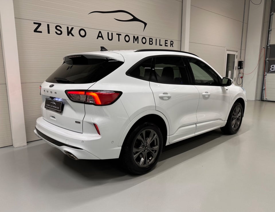 Ford Kuga 2,5 PHEV ST-Line X CVT 5d