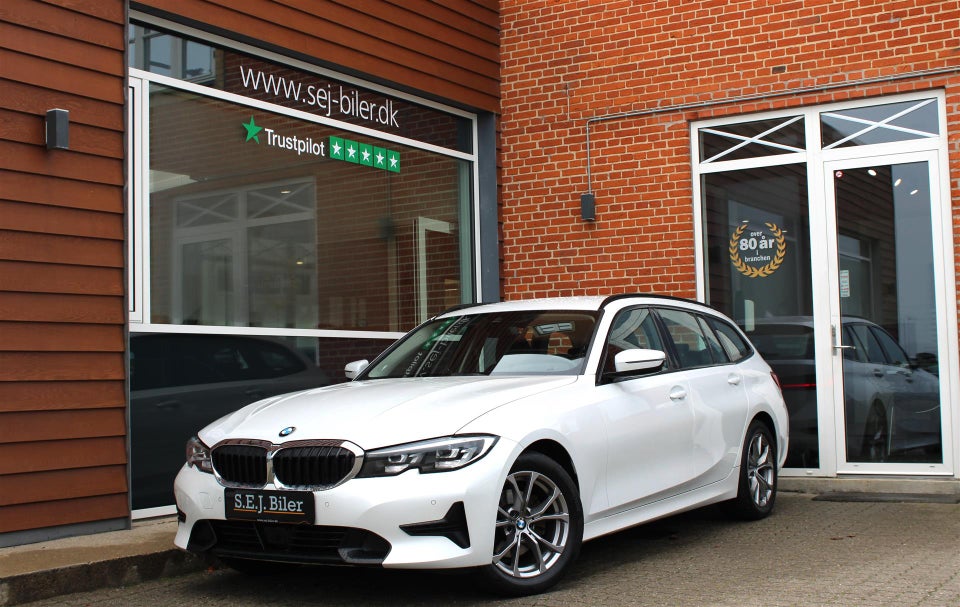 BMW 320d 2,0 Touring Sport Line aut. 5d