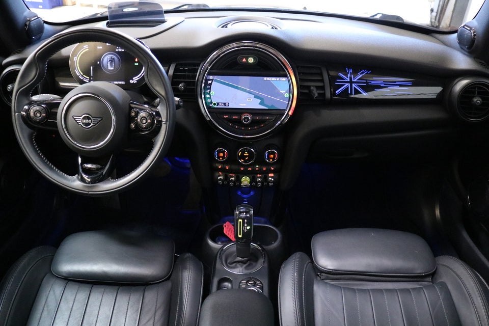 MINI Cooper SE Maximise 3d