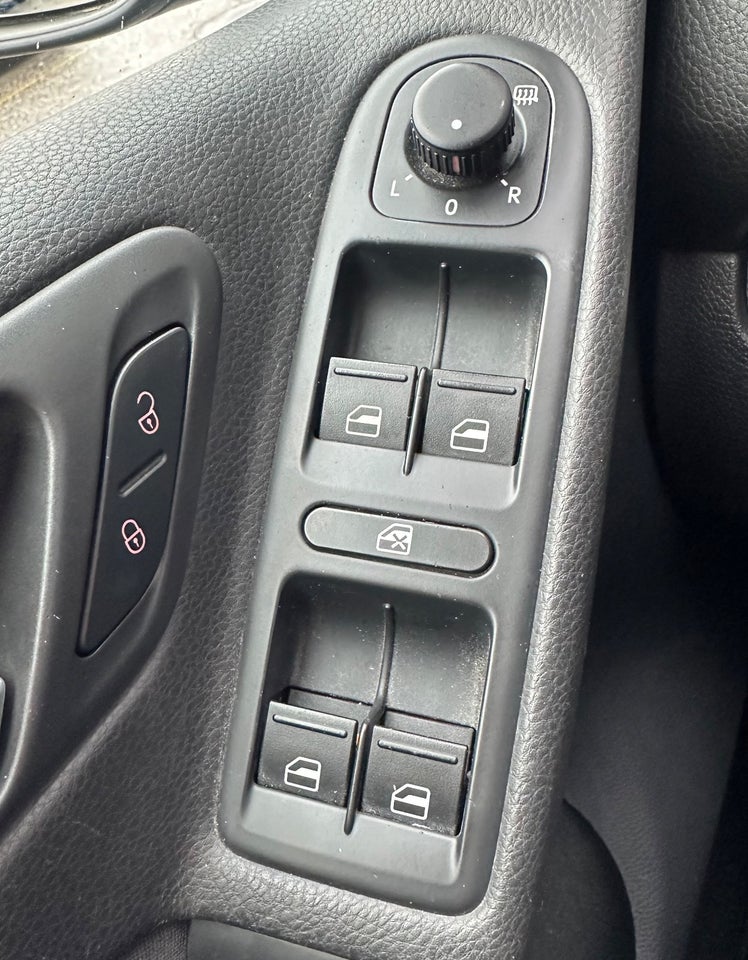 VW Golf VI 1,4 TSi 122 Highline 5d