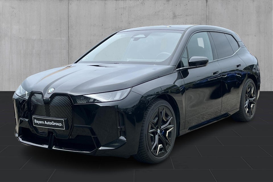 BMW iX xDrive45 M-Sport 5d