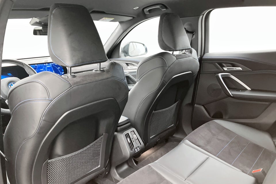 BMW iX2 eDrive20 M-Sport 5d