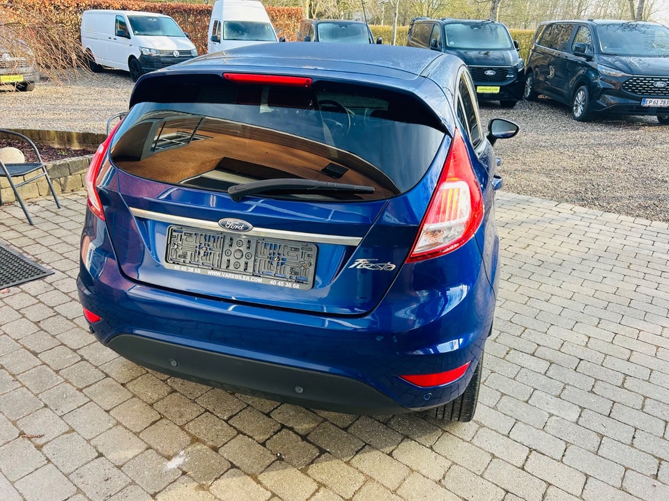 Ford Fiesta 1,1 Titanium Van 5d