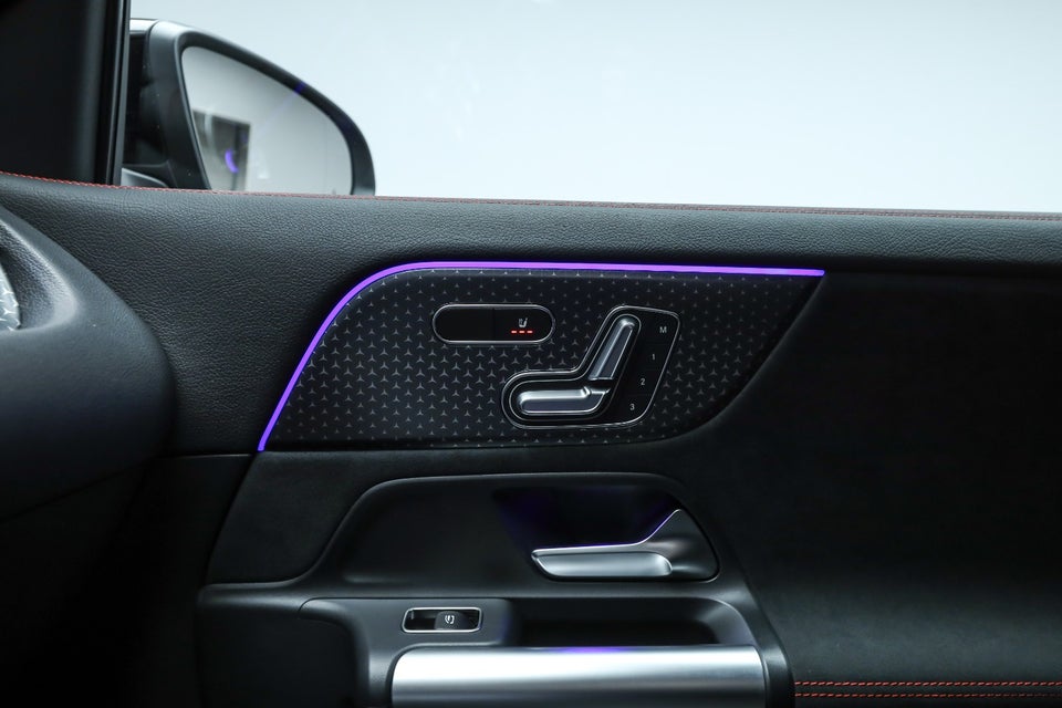 Mercedes EQA350 AMG Advance Plus 4Matic 5d