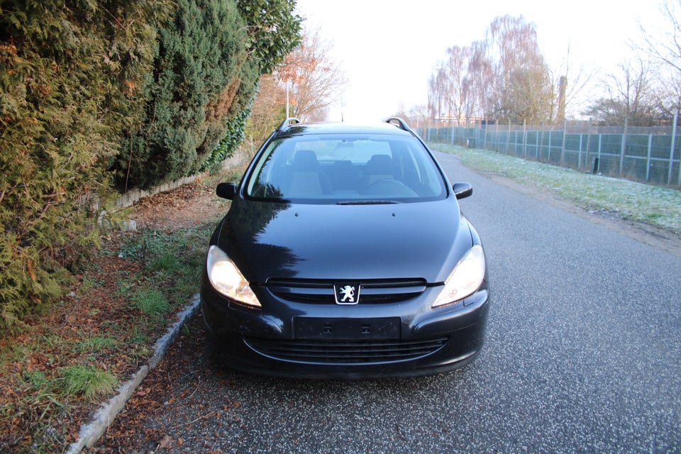 Peugeot 307 1,6 Edition stc. 5d