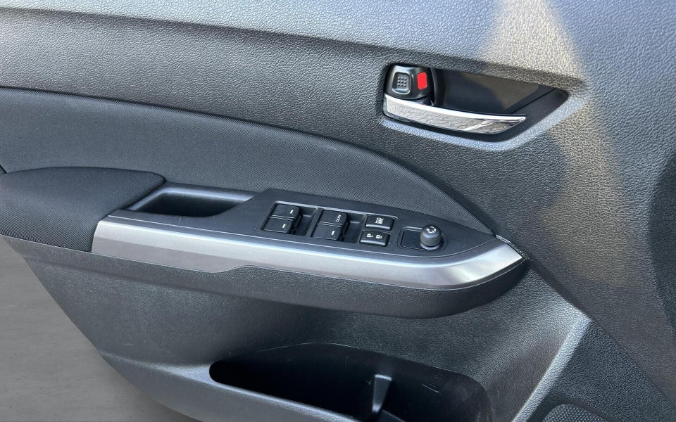 Suzuki Vitara 1,4 mHybrid Active aut. 5d