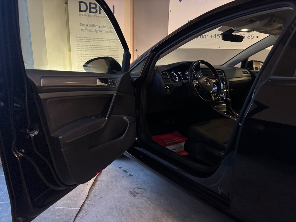 VW Golf VII 1,6 TDi 115 Comfortline Variant DSG 5d