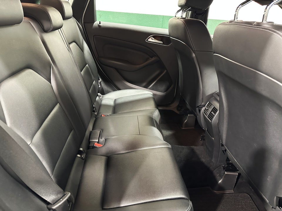 Mercedes B180 d 1,5 Urban 5d