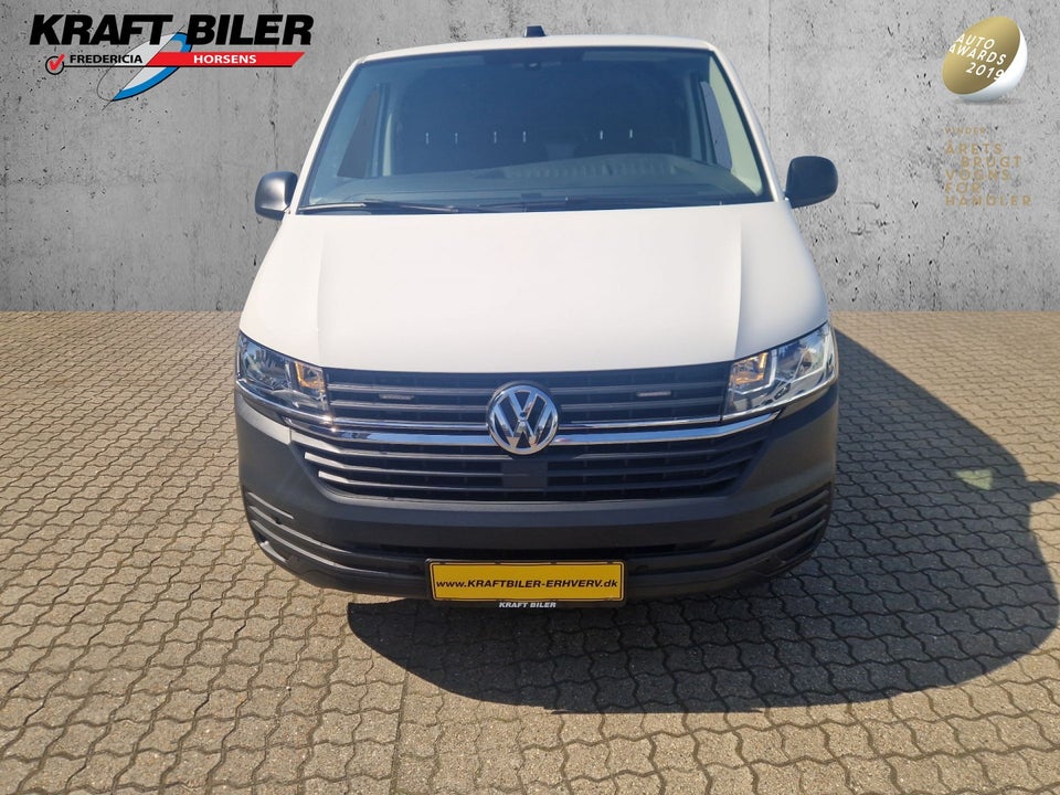 VW Transporter 2,0 TDi 150 Kassevogn lang