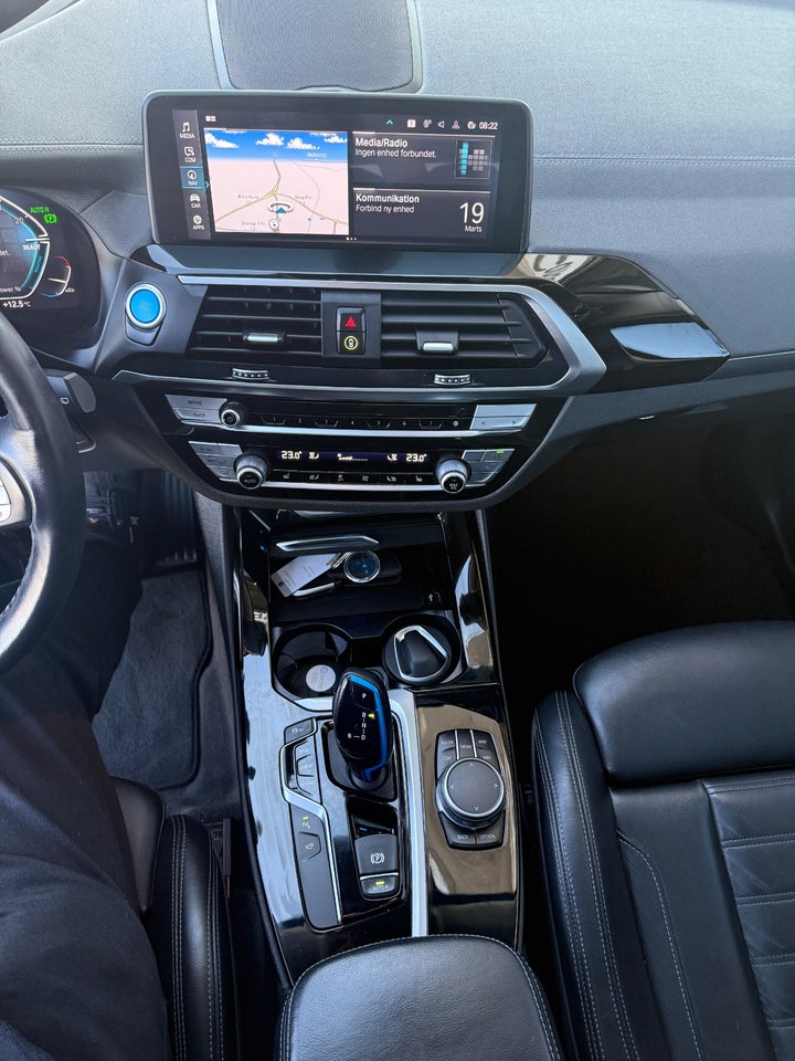 BMW iX3 Charged Plus 5d