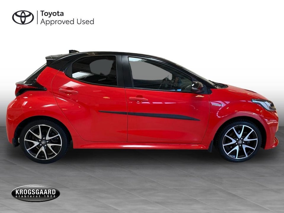 Toyota Yaris 1,5 Hybrid H3 Premier Edition e-CVT 5d