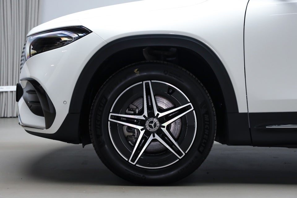 Mercedes EQB250+ AMG Advance 5d