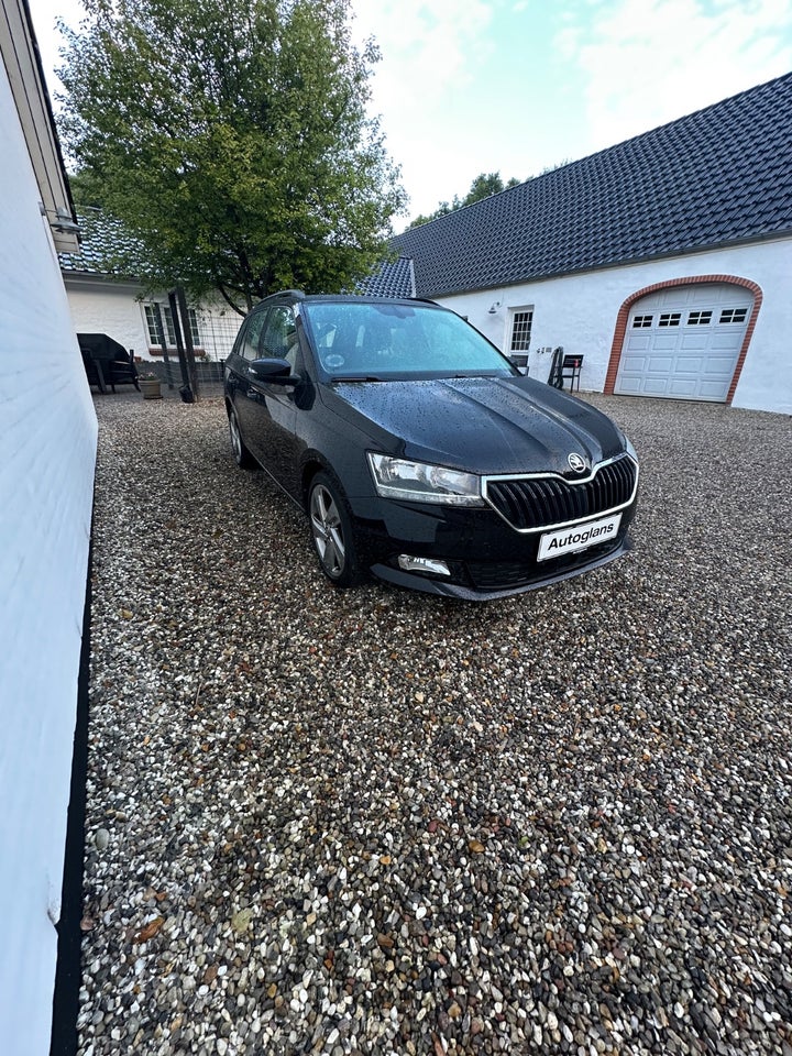 Skoda Fabia 1,0 TSi 110 Style Combi DSG 5d