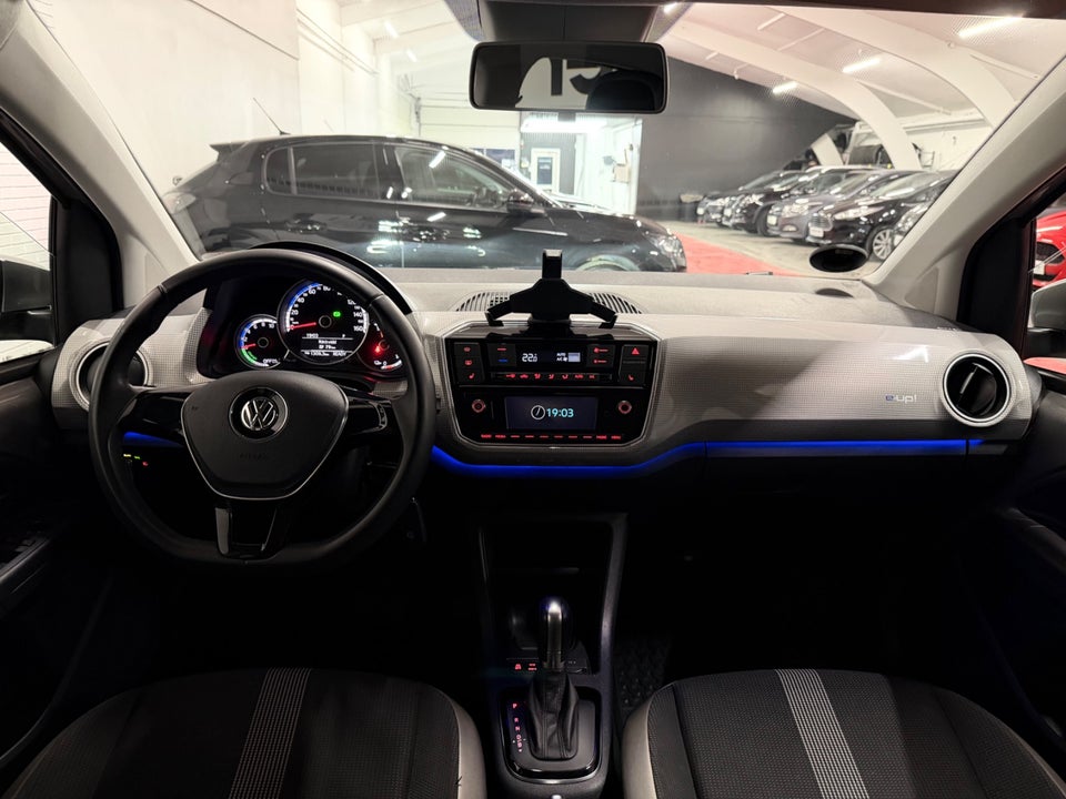 VW e-Up! Move Up! 5d