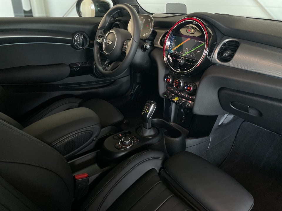 MINI Cooper SE Maximise 3d