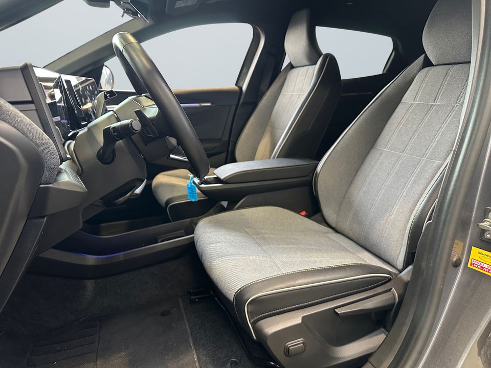 Renault Megane E-Tech 60 Techno 5d