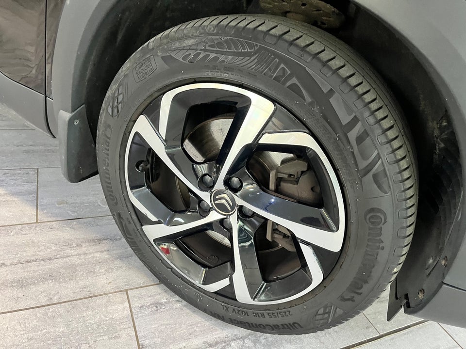 Citroën C5 Aircross 1,6 Hybrid Feel EAT8 5d