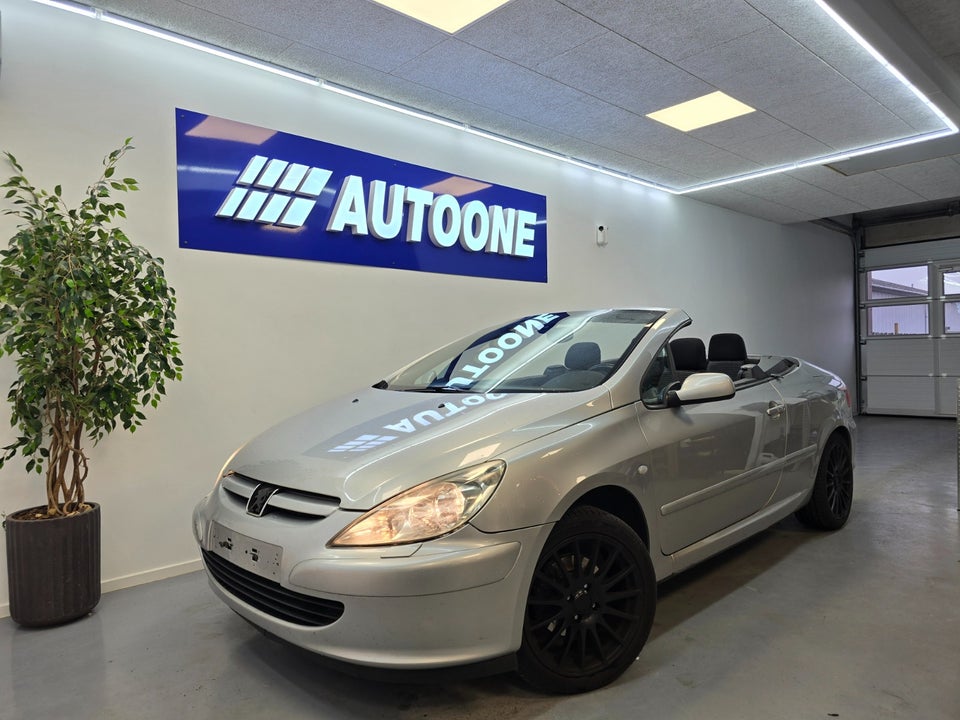 Peugeot 307 2,0 16V CC 2d