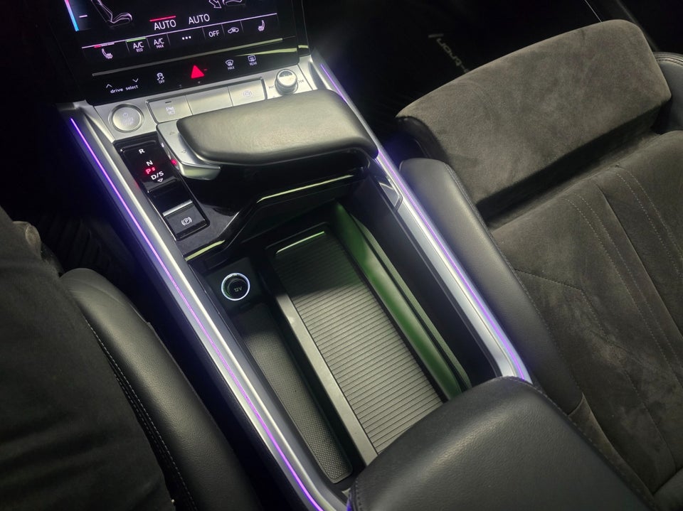 Audi e-tron 55 Advanced quattro 5d