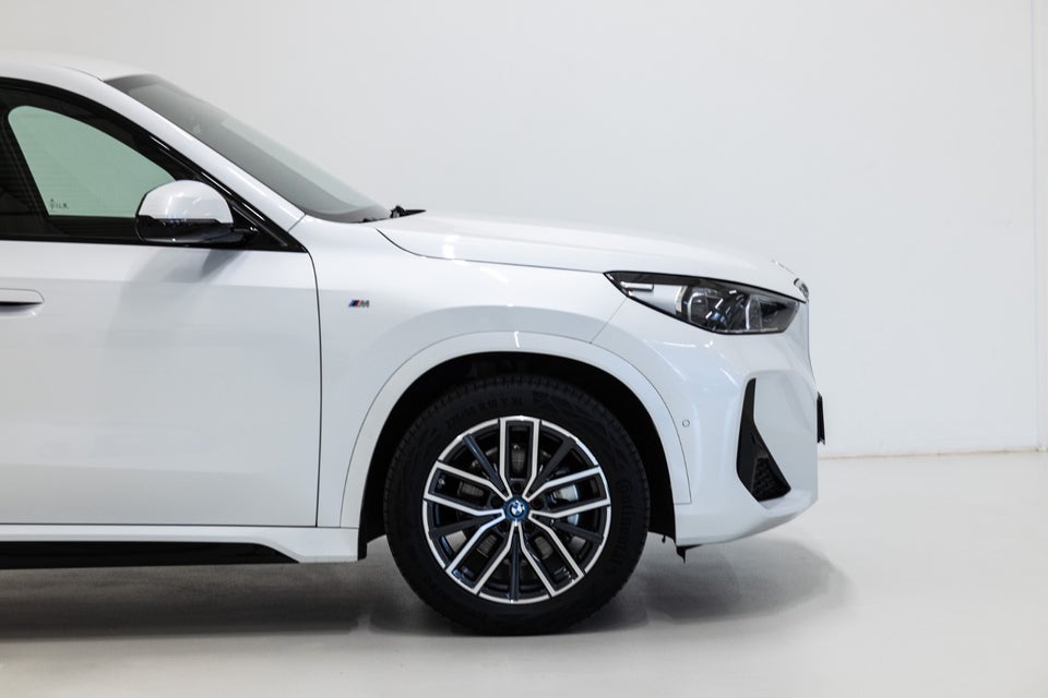 BMW iX1 eDrive20 M-Sport 5d