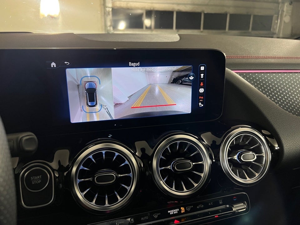 Mercedes EQA300 AMG Line 4Matic 5d