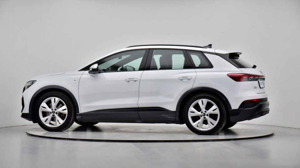 Audi Q4 e-tron 40 Attitude S-line 5d