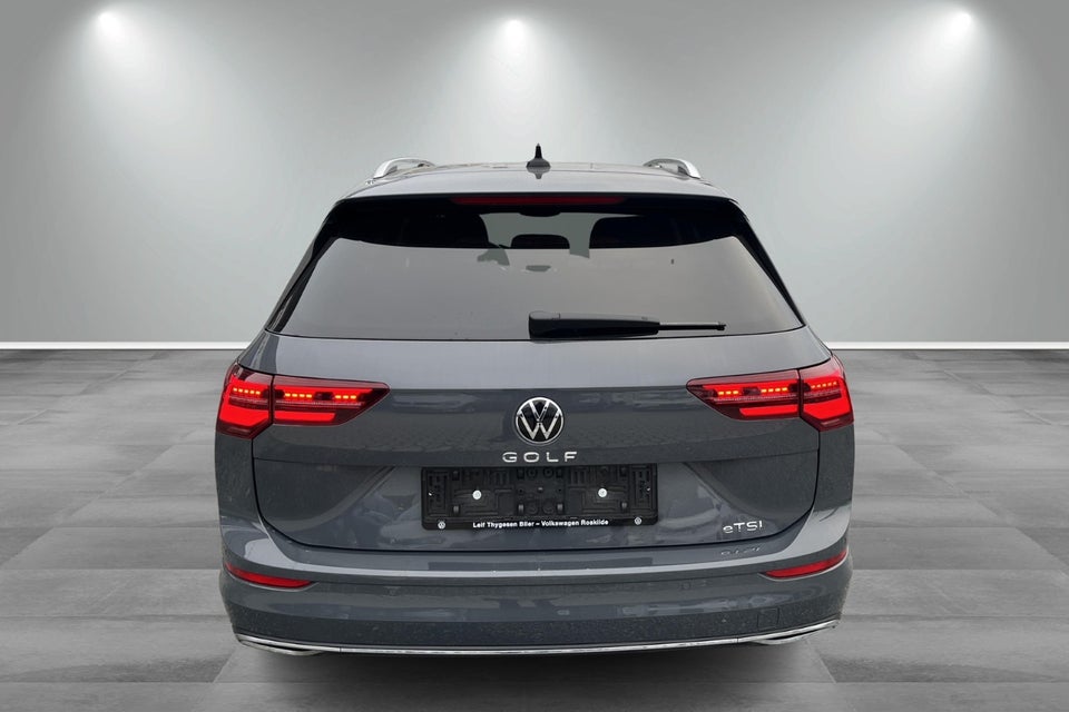 VW Golf VIII 1,5 eTSi 150 Style Variant DSG 5d