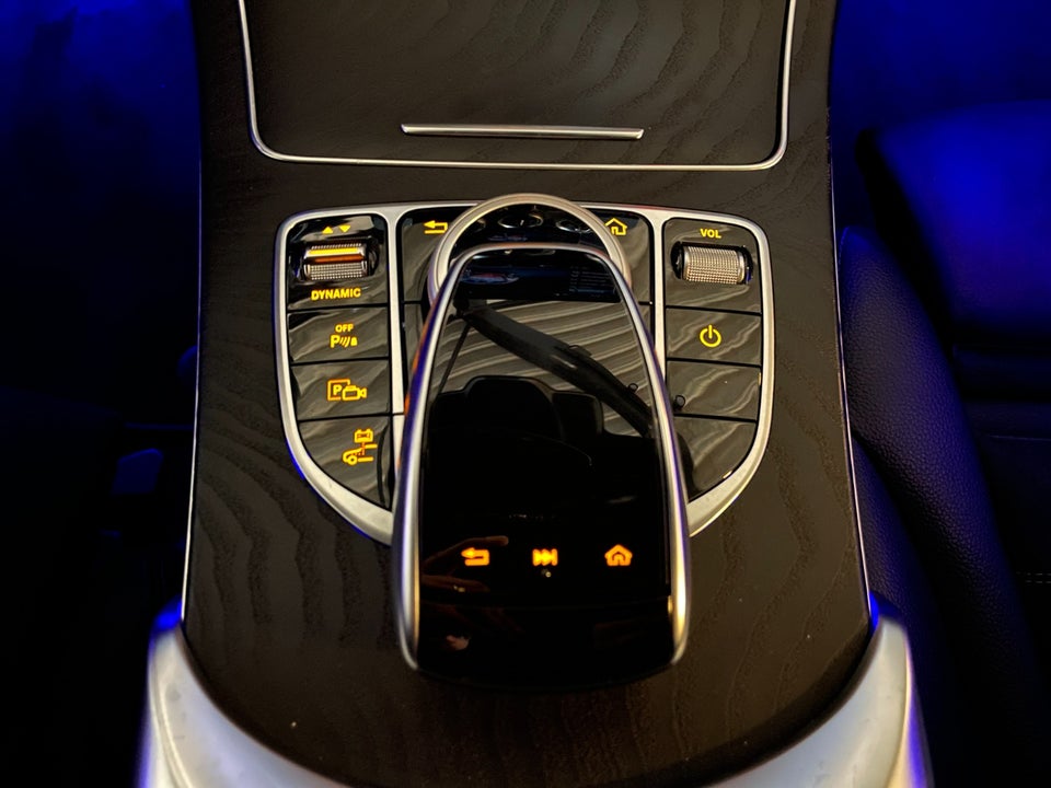 Mercedes C300 de 2,0 AMG Line Night Edition stc. aut. 5d