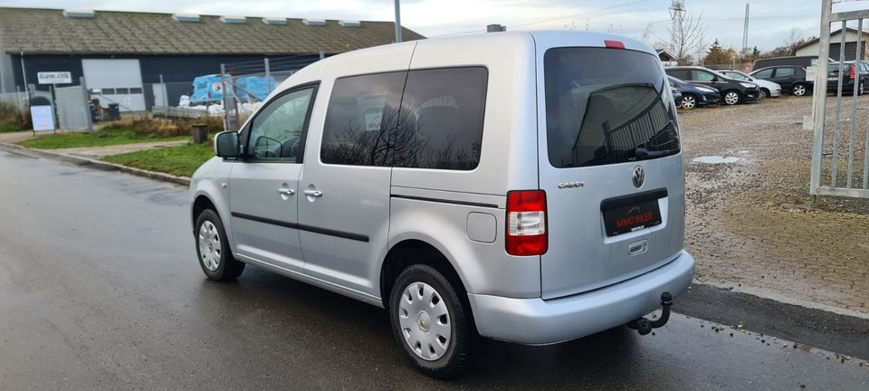 VW Caddy 1,9 TDi 75 Life 4d