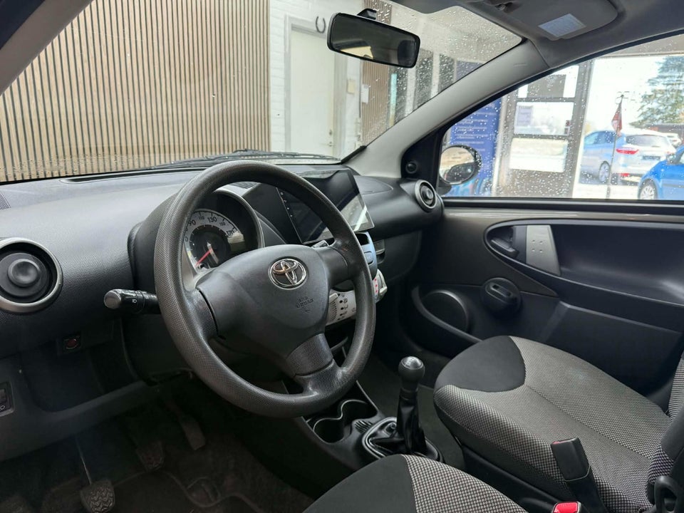 Toyota Aygo 1,0 VVT-i T2 Air 5d