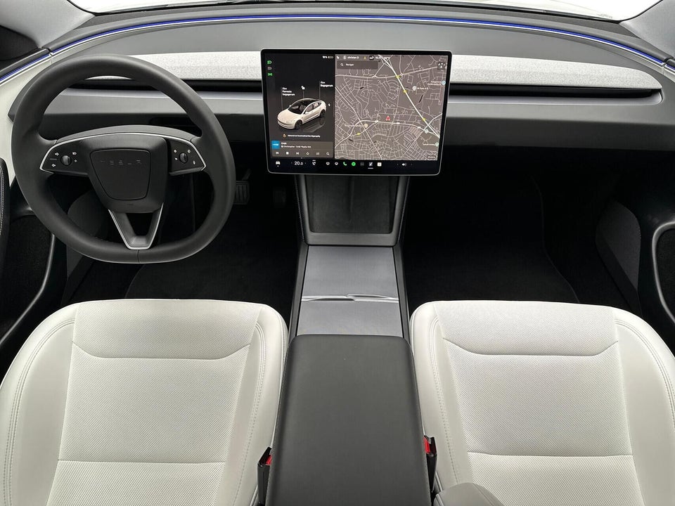 Tesla Model 3 Long Range RWD 4d