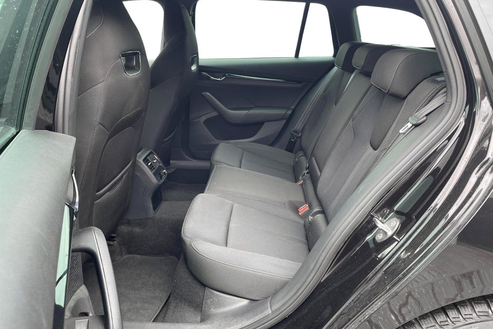 Skoda Octavia 1,4 TSi iV Sportline Combi DSG 5d