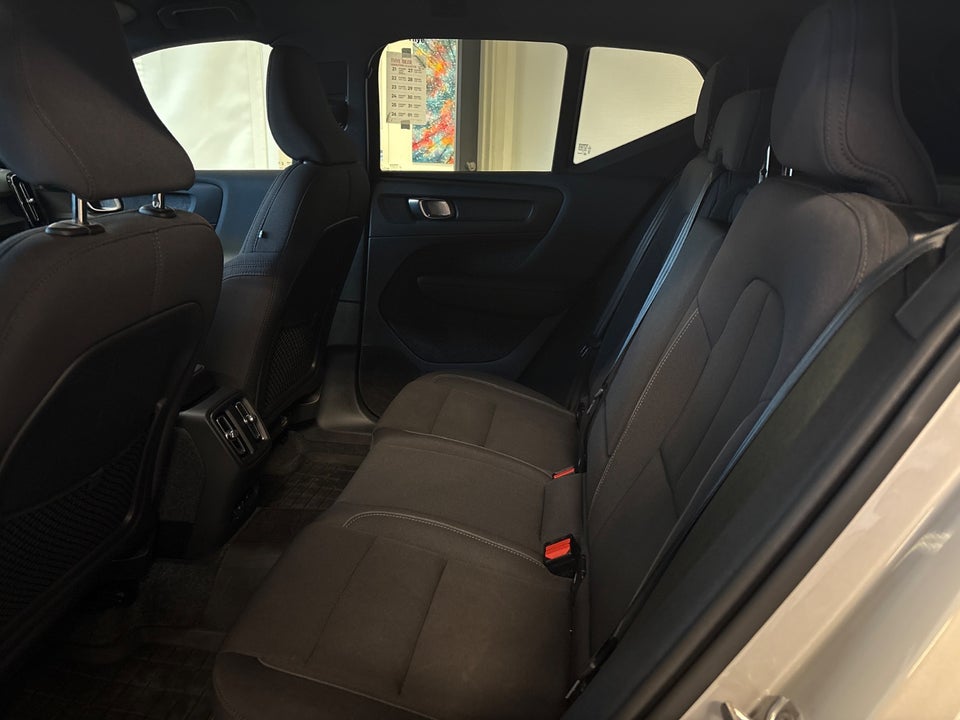 Volvo XC40 ReCharge Extended Range Plus 5d