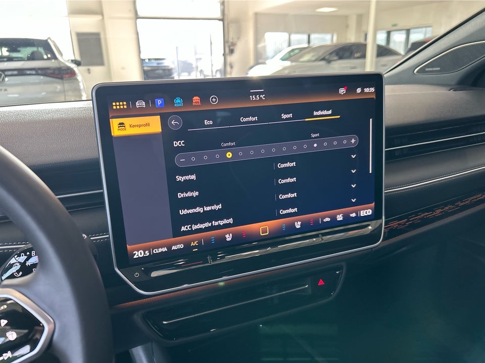 VW ID.7 77 Style+ Tourer 5d