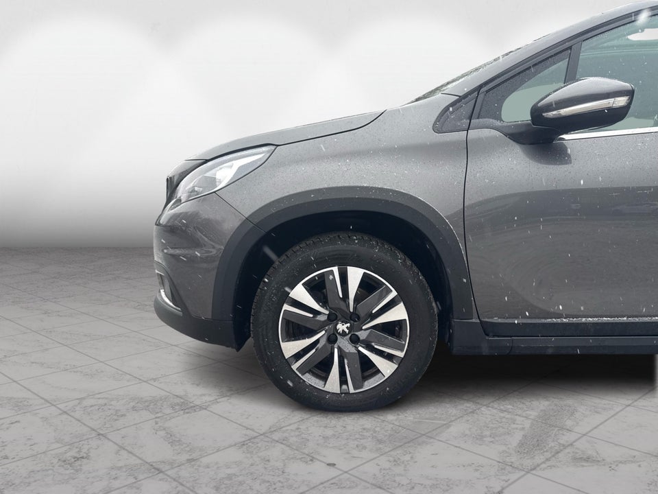 Peugeot 2008 1,2 e-THP 110 Allure Sky 5d