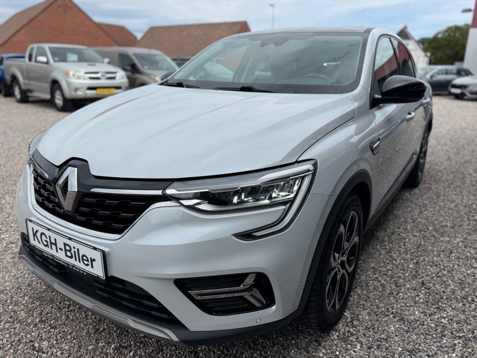 Renault Arkana 1,6 E-Tech Intens 5d