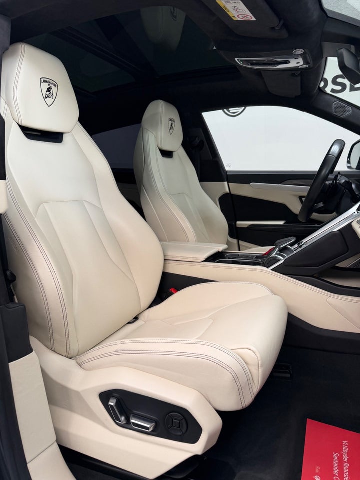 Lamborghini Urus 4,0  5d
