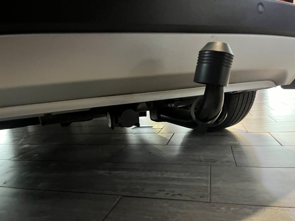 Ford Kuga 2,5 PHEV Titanium X CVT 5d