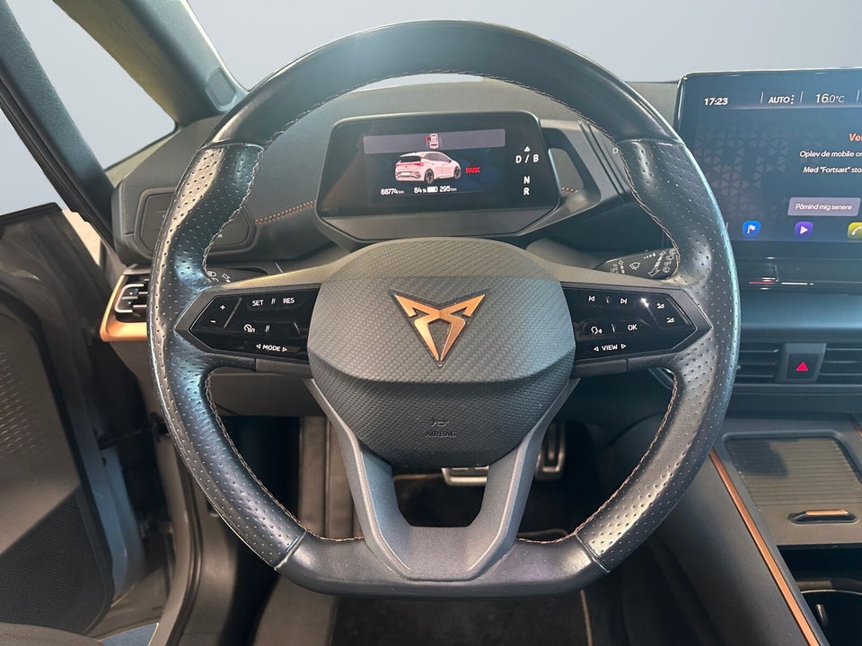 Cupra Born 58  5d