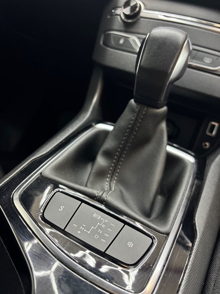 Peugeot 308 1,6 BlueHDi 120 Active SW EAT6 5d