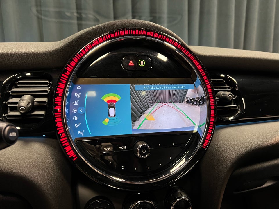 MINI Cooper SE Edition Premium Plus 3d