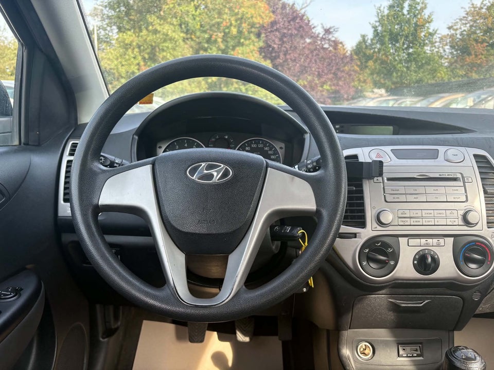 Hyundai i20 1,25 Classic 5d