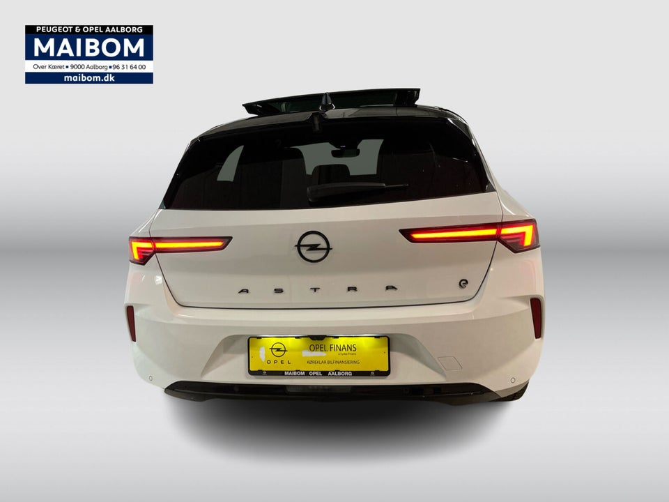 Opel Astra-e 54 Ultimate 5d