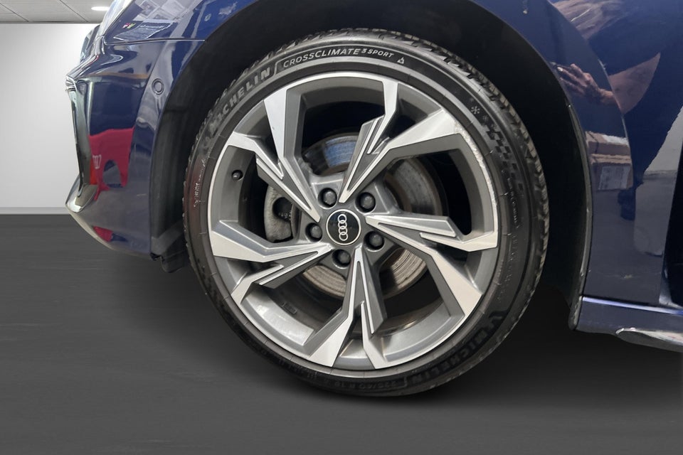 Audi A3 40 TFSi e S-line Sportback S-tr. 5d