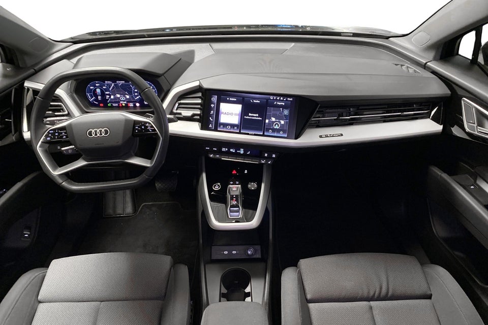 Audi Q4 e-tron 45 Progress 5d