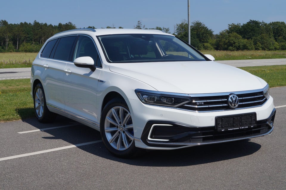 VW Passat 1,4 GTE Variant DSG 5d