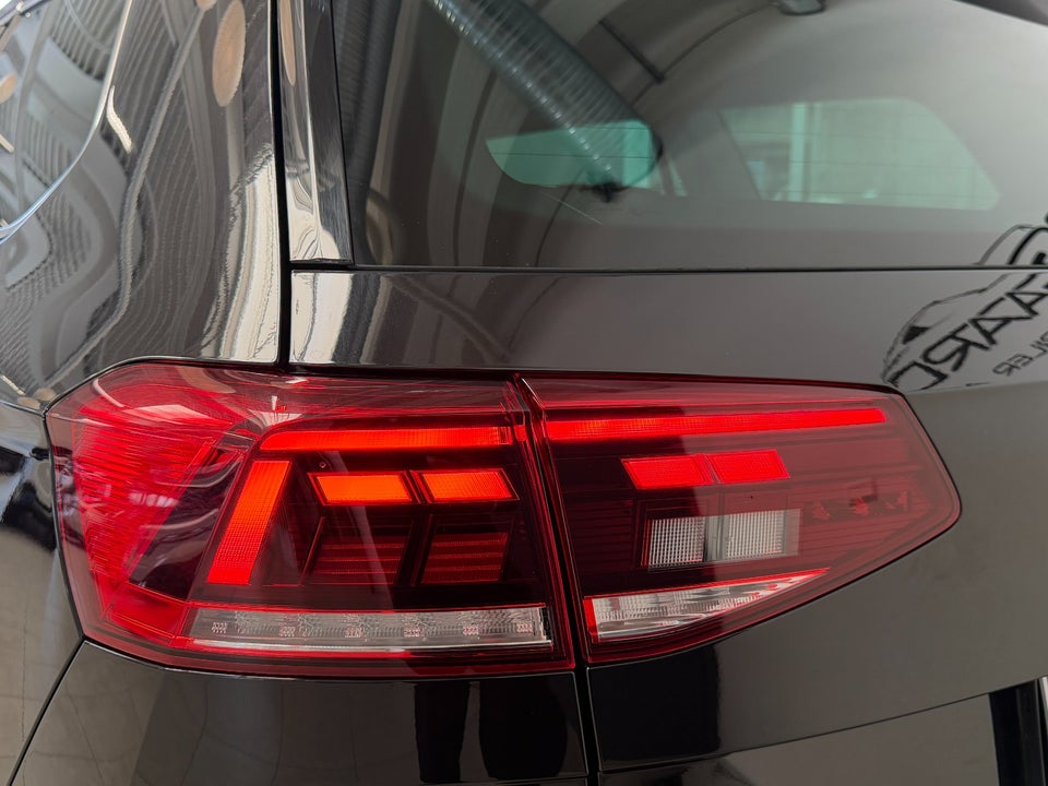 VW Passat 2,0 TDi 150 Elegance Variant DSG 5d