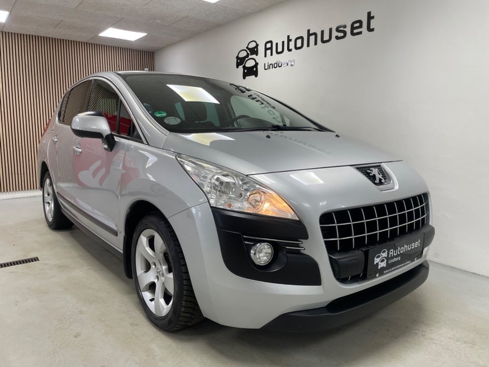 Peugeot 3008 2,0 HDi 150 Active 5d