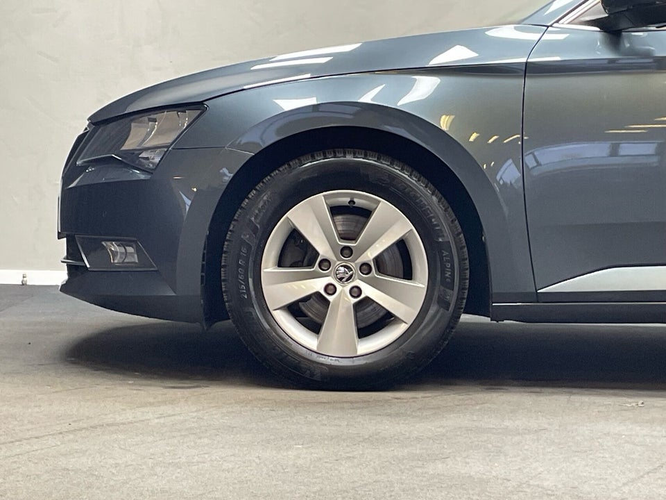 Skoda Superb 1,4 TSi 150 Ambition Combi DSG 5d
