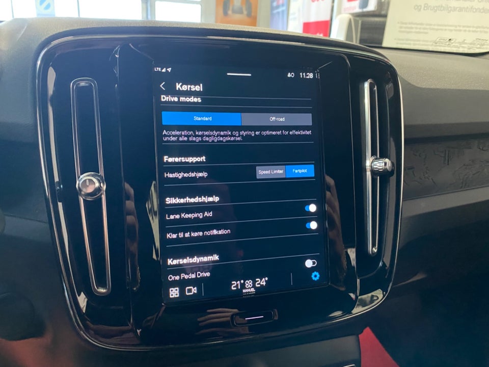 Volvo XC40 ReCharge Start 5d